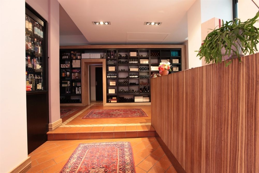 Hotel San Martino トレヴィーリオ エクステリア 写真
