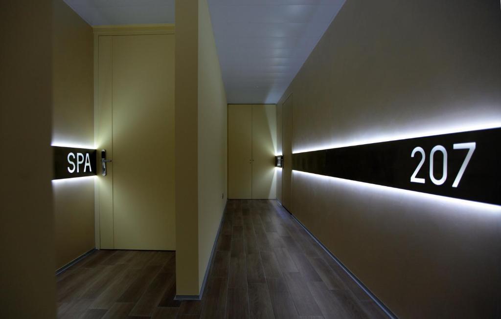 Hotel San Martino トレヴィーリオ エクステリア 写真